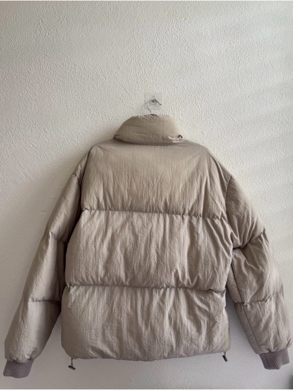 LEGEND LONDON PUFFER JACKET
TAUPE NWT - LARGE - Picture 3 of 4